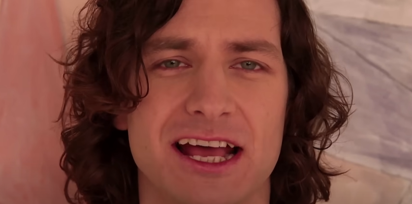 Somebody That I Used to Know de Gotye de que trata y significado